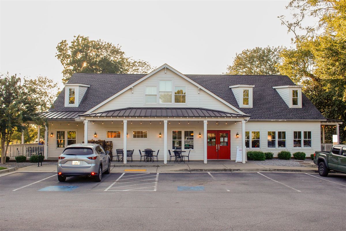 Pizzeria Lucca in Roswell, GA