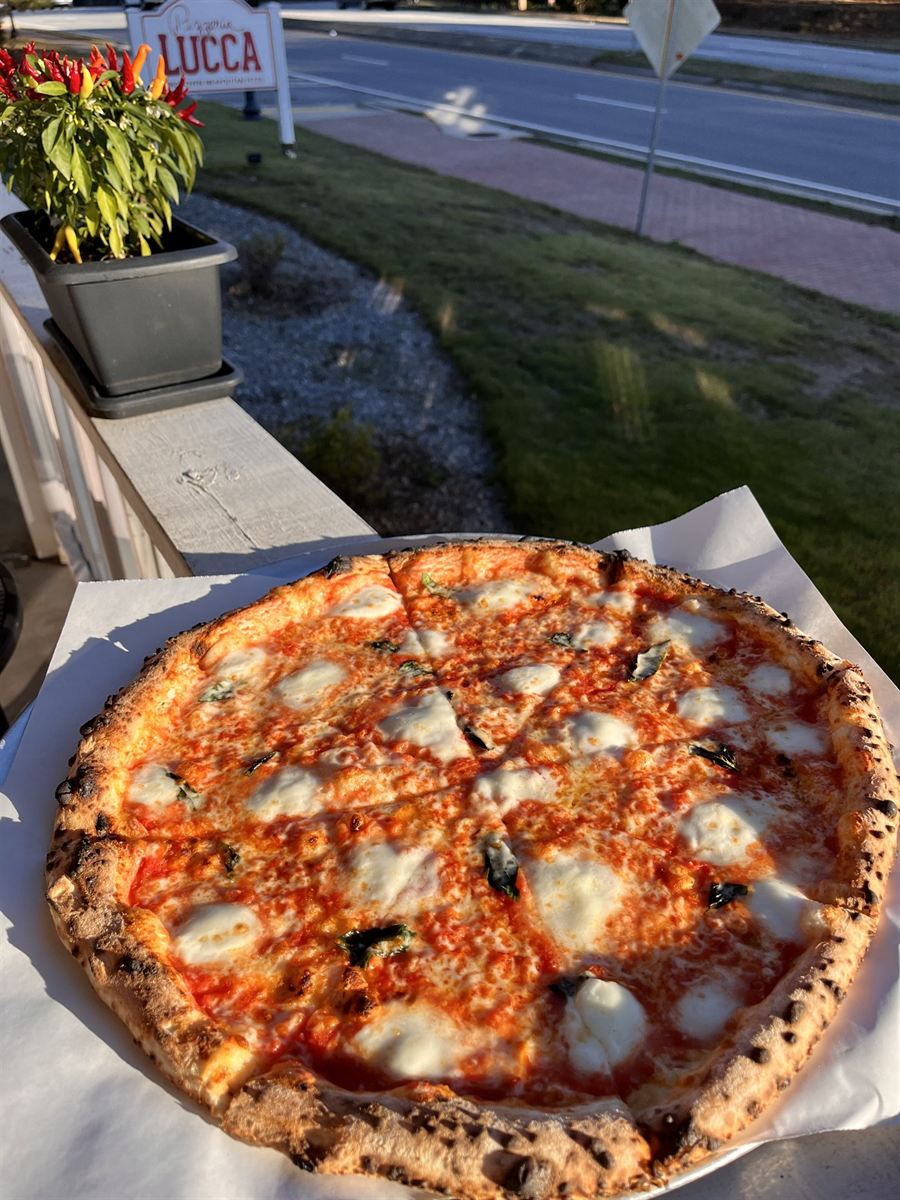 Margherita pizza